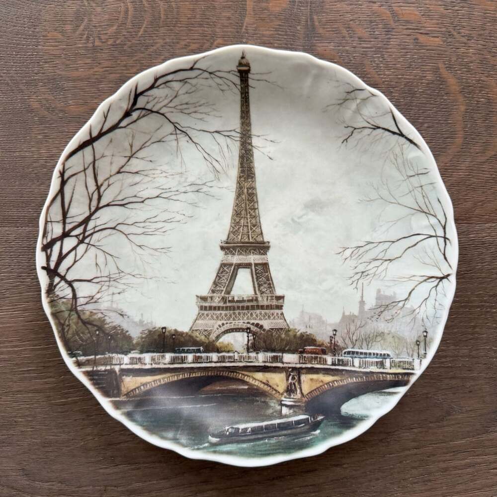 Jam Distribution Paris Eiffel Tower Decorative Porcelain Plate 9”
